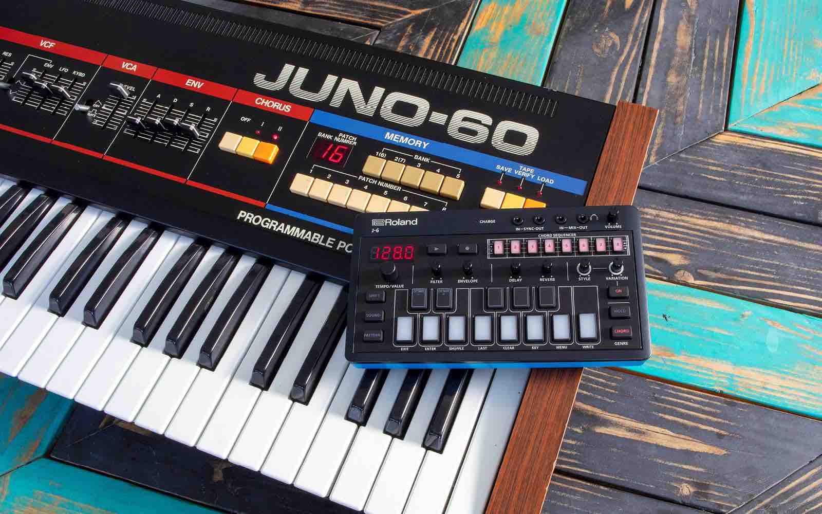 Roland_JP-6_Juno60.jpg