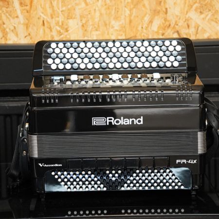 ROLAND FR-4XB BK KÄYTETTY DIGITAALIHARMONIKKA VT-3045